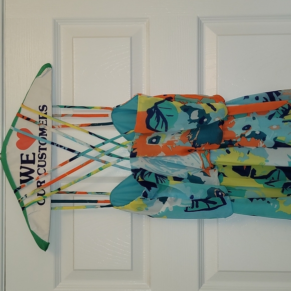 high-low sun dress, casual or formal, size 7/8, floral, criss cross back - Picture 5 of 15